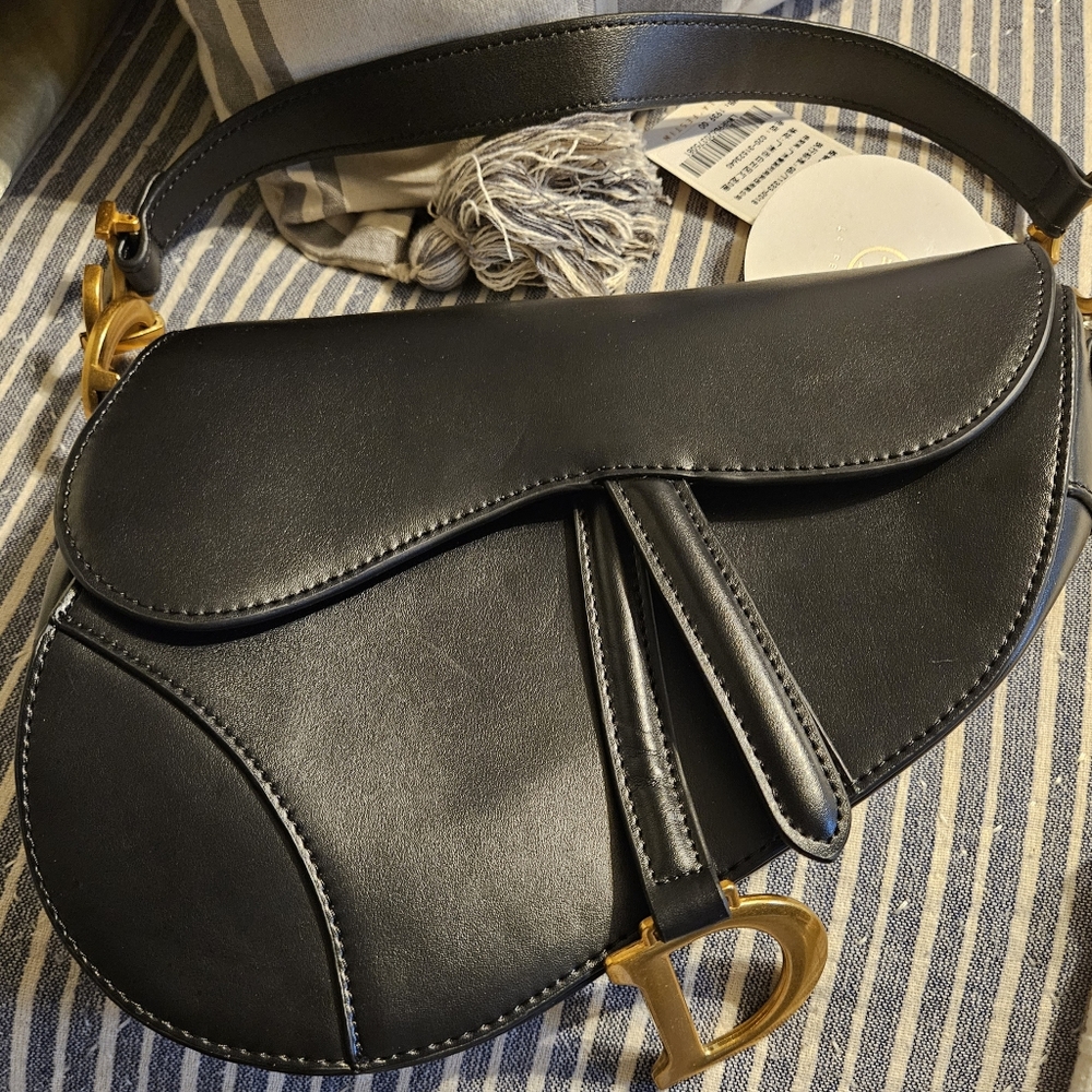 Black purse